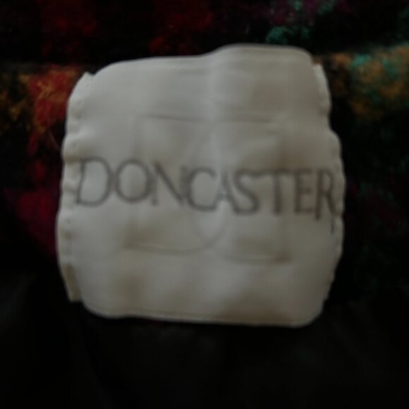 Doncaster Multicolor Plaid Cropped Jacket Blazer Wool Blend Size 4 - Picture 2 of 7